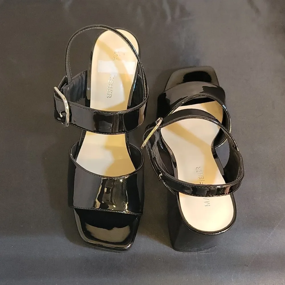 BRAND NEW MARC FISHER WOMEN'S GRADUATE BLOCK HEEL DRESS SANDAL